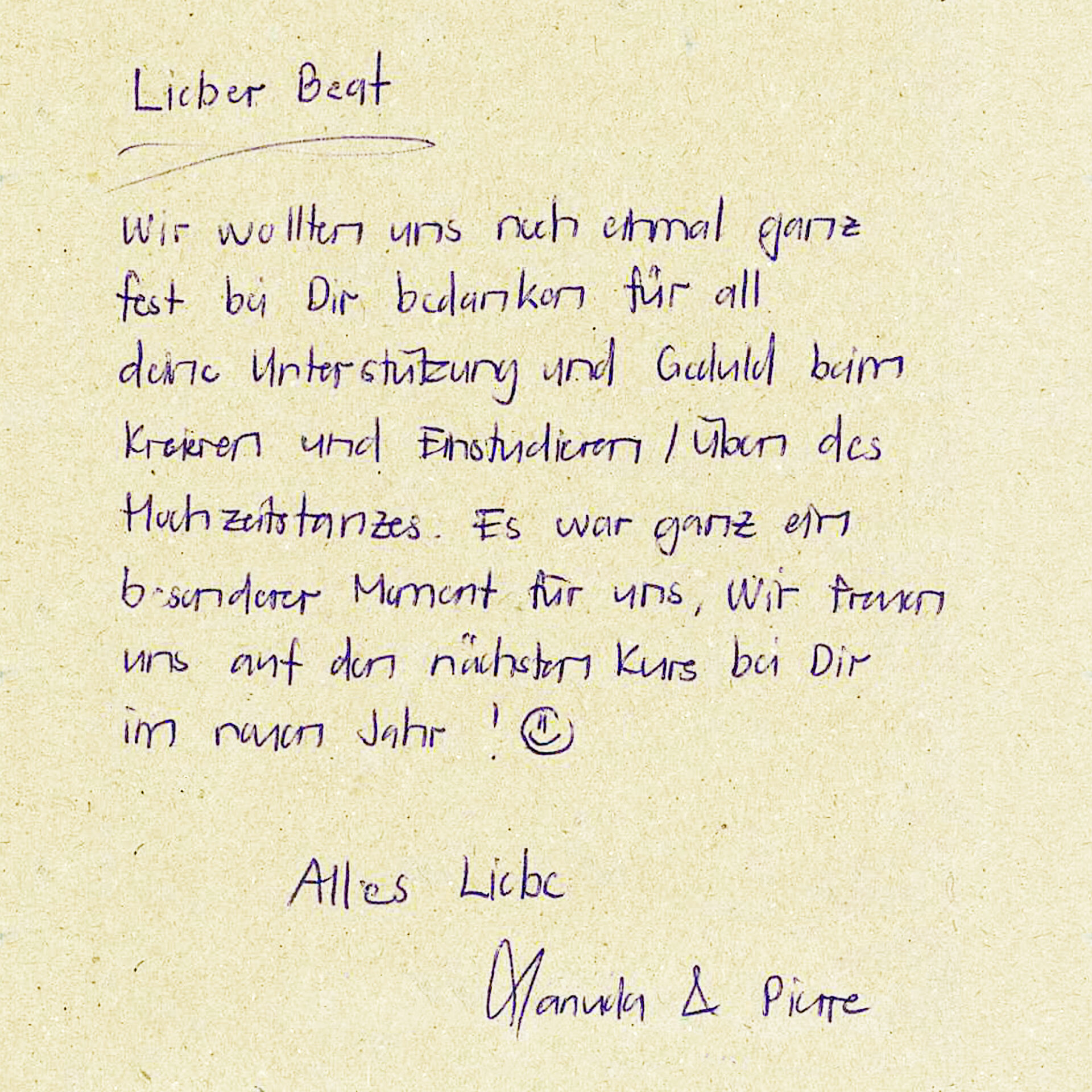 Handgeschriebene Dankeskarte von einem zufriedenen Hochzeitspaar