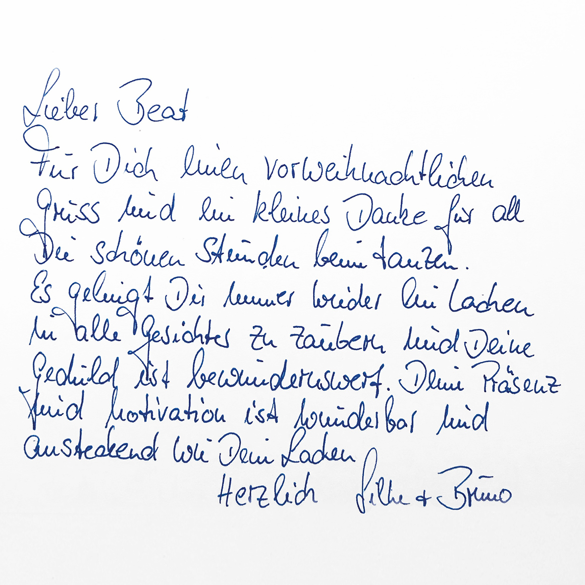 Kunden des Paartanzkurses bedanken sich mit einer Weihnachtskarte für die Lektionen des vergangenen Jahres